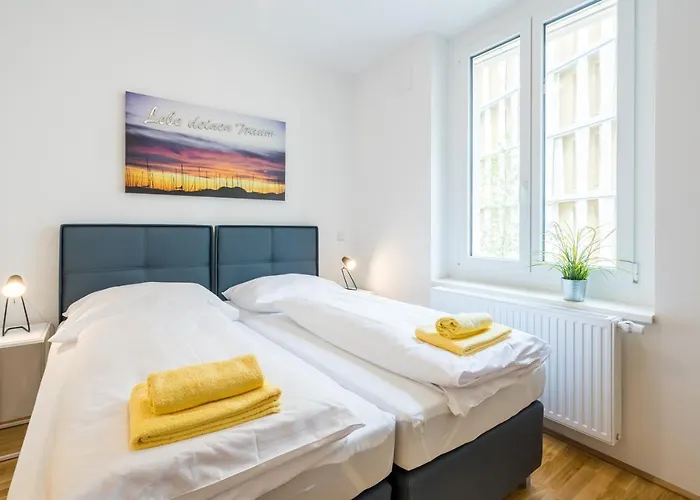 Feelgood Smartliving | Contactless Check-in 4*