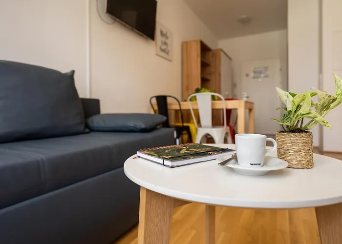 Feelgood Smartliving | Contactless Check-in Aparthotel